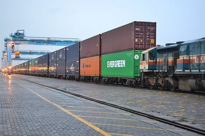 Rail Cargo movement between India and Nepal gets a big boost| ഇന്ത്യയും നേപ്പാളും തമ്മിലുള്ള റെയിൽ ചരക്ക് നീക്കത്തിന് വലിയ ഊർജ്ജം ലഭിക്കുന്നു_40.1