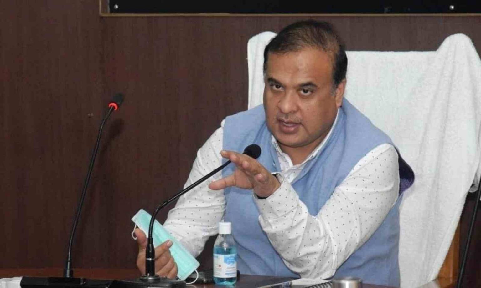 Assam CM Himanta Biswa assures govt jobs for National Games Medalists| ദേശീയ ഗെയിംസ് മെഡൽ ജേതാക്കൾക്ക് സർക്കാർ ജോലി ഉറപ്പ് വരുത്തുമെന്ന് ആസാം മുഖ്യമന്ത്രി ഹിമന്ത ബിശ്വ ഉറപ്പുനൽകി_40.1