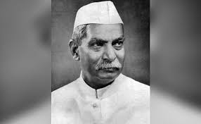 Dr. Rajendra Prasad (ഡോ. രാജേന്ദ്ര പ്രസാദ്)_50.1