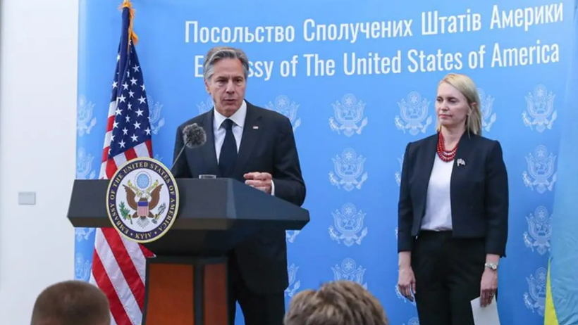 U.S. Unveils 2 Billion $ In Military Aid For Europe