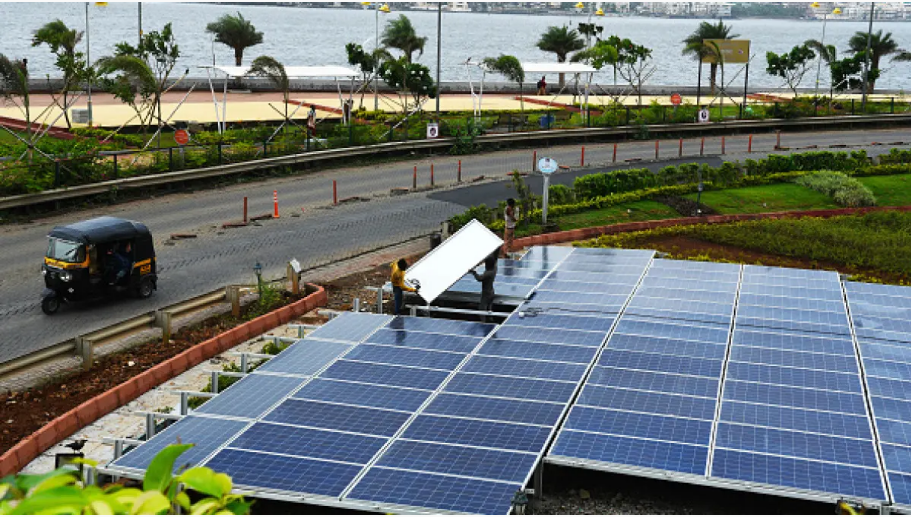 Govt Extends Rooftop Solar Scheme Till March 2026
