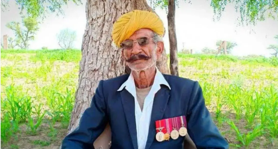 Lance Naik Bhairon Singh Rathore passes away