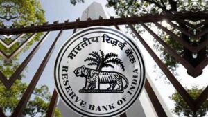RBI increases the limit for Full-KYC PPIs to Rs 2 lakh from Rs 1 lakh | आरबीआयने फुल-केवायसी पीपीआयची मर्यादा 1 लाखांवरून 2 लाख रुपये केली आहे_2.1