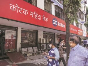 Kotak Mahindra Bank issues India's first FPI licence to GIFT AIF | कोटक महिंद्रा बँकेकडून गिफ्ट एआयएफला भारताचा पहिला एफपीआय परवाना जारी_2.1