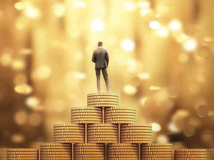 Number Of Billionaires In India Dropped | भारतातील अब्जाधीशांच्या संख्येत घसरण
