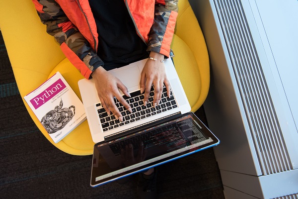 6 reason to learn python