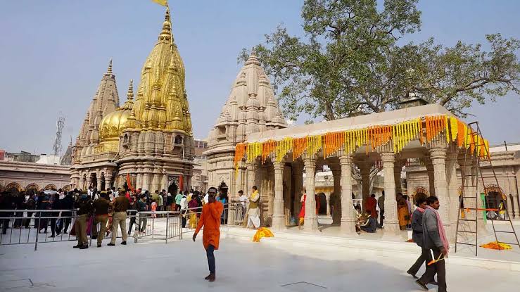 Top 10 Famous Temples in India- World Largest Hindu Temple -_4.1