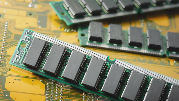 Difference Between RAM and ROM in Mobile & Computer Architecture -_3.1
