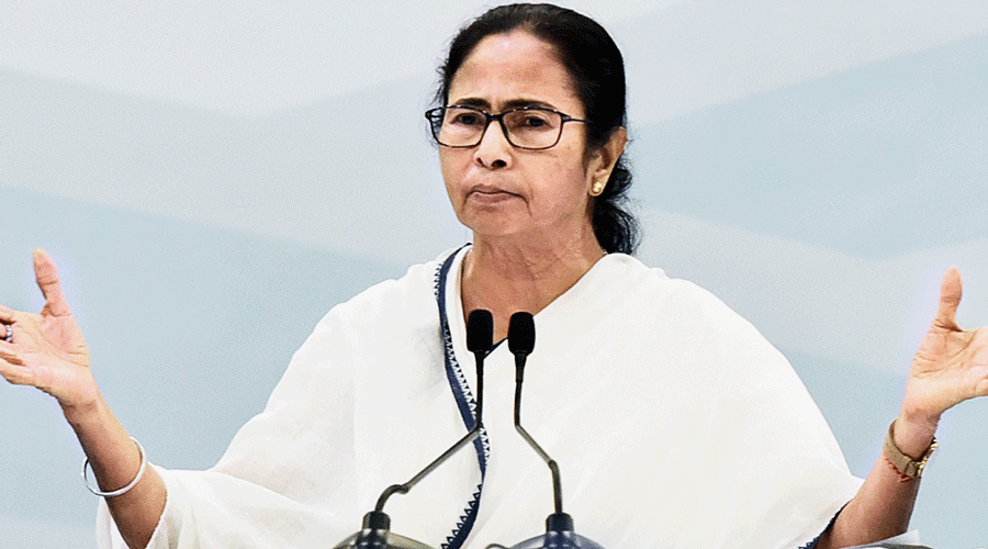 27 নয়, 30 বছর বয়স পর্যন্ত কনস্টেবল পদে আবেদন করা যাবে ঘোষণা করলেন পশ্চিমবঙ্গের মুখ্যমন্ত্রী মমতা বন্দ্যোপাধ্যায়