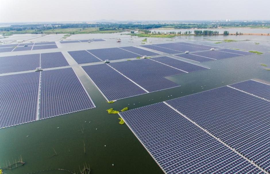 Singapore unveils one of the world's biggest floating solar panel farms
