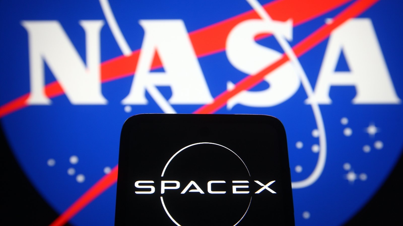 NASA selects SpaceX for mission to Jupiter moon Europa | வியாழனின் சந்திரன் யூரோபாவிற்கான பணிக்காக நாசா ஸ்பேஸ்X ஐ தேர்வு செய்கிறது |_40.1