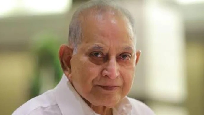 Superstar Krishna passes away at 79 in Hyderabad
