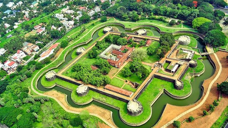 Which is the largest district in Kerala - Biggest District_4.1